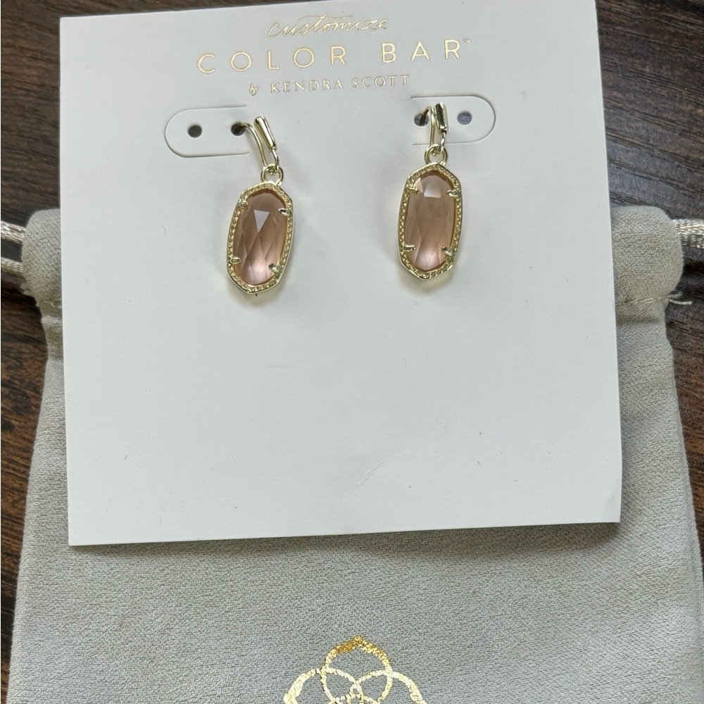 Kendra Scott Lee Drop Earrings. Gold